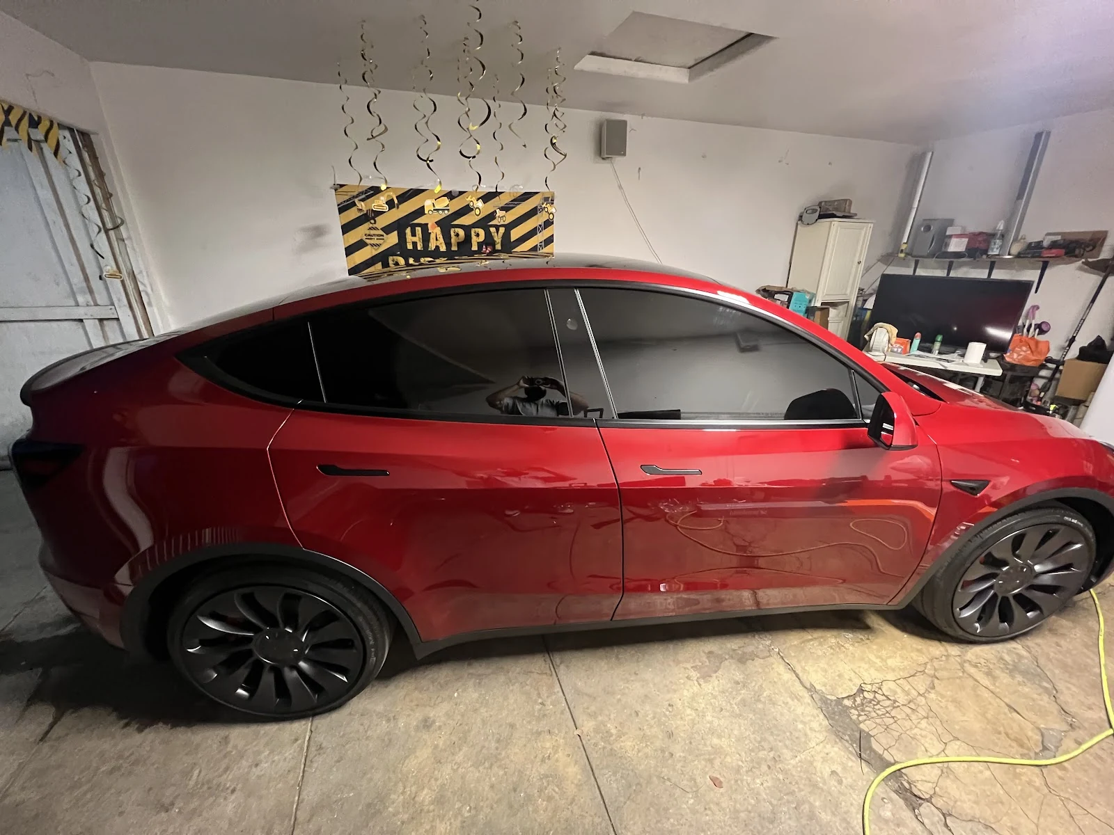 Driveway Tints LLC in Los Angeles, CA