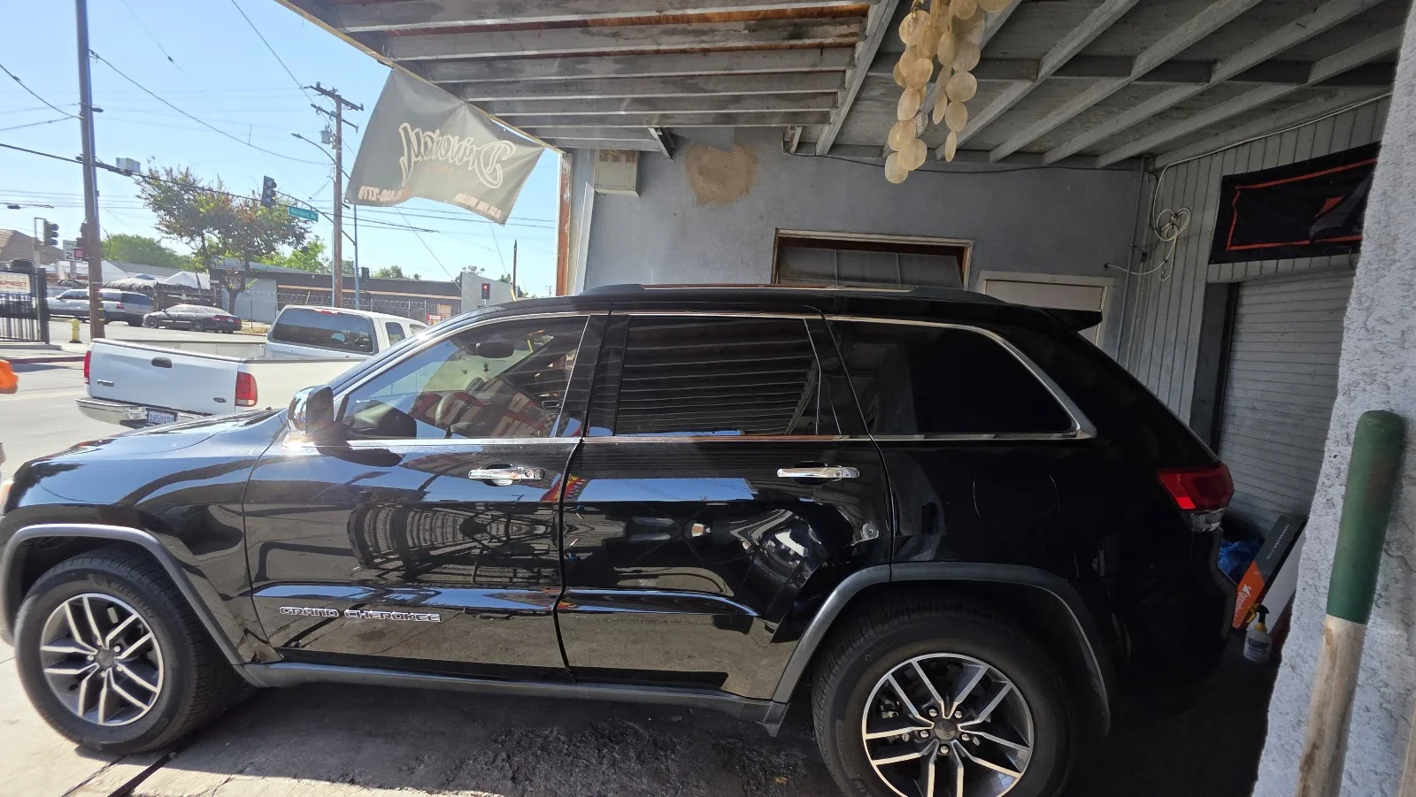 Driveway Tints LLC storefront in Los Angeles, CA